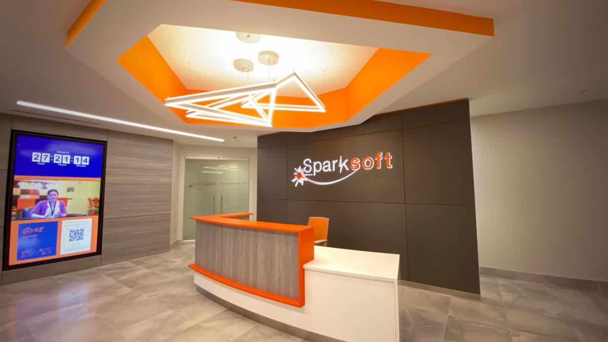 Your Affordable Office Makeover: Signage and Displays Hold the Key