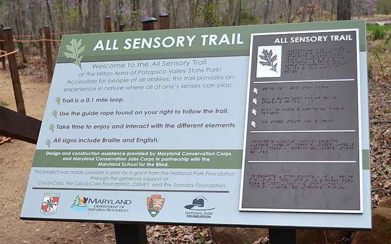 Smart Wayfinding for Nature Centers and Parks  Adler Display