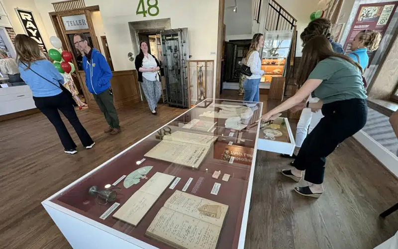 Behind Glass vs. Hands-On Museum Exhibits: Finding the Right Balance to Invite Exploration